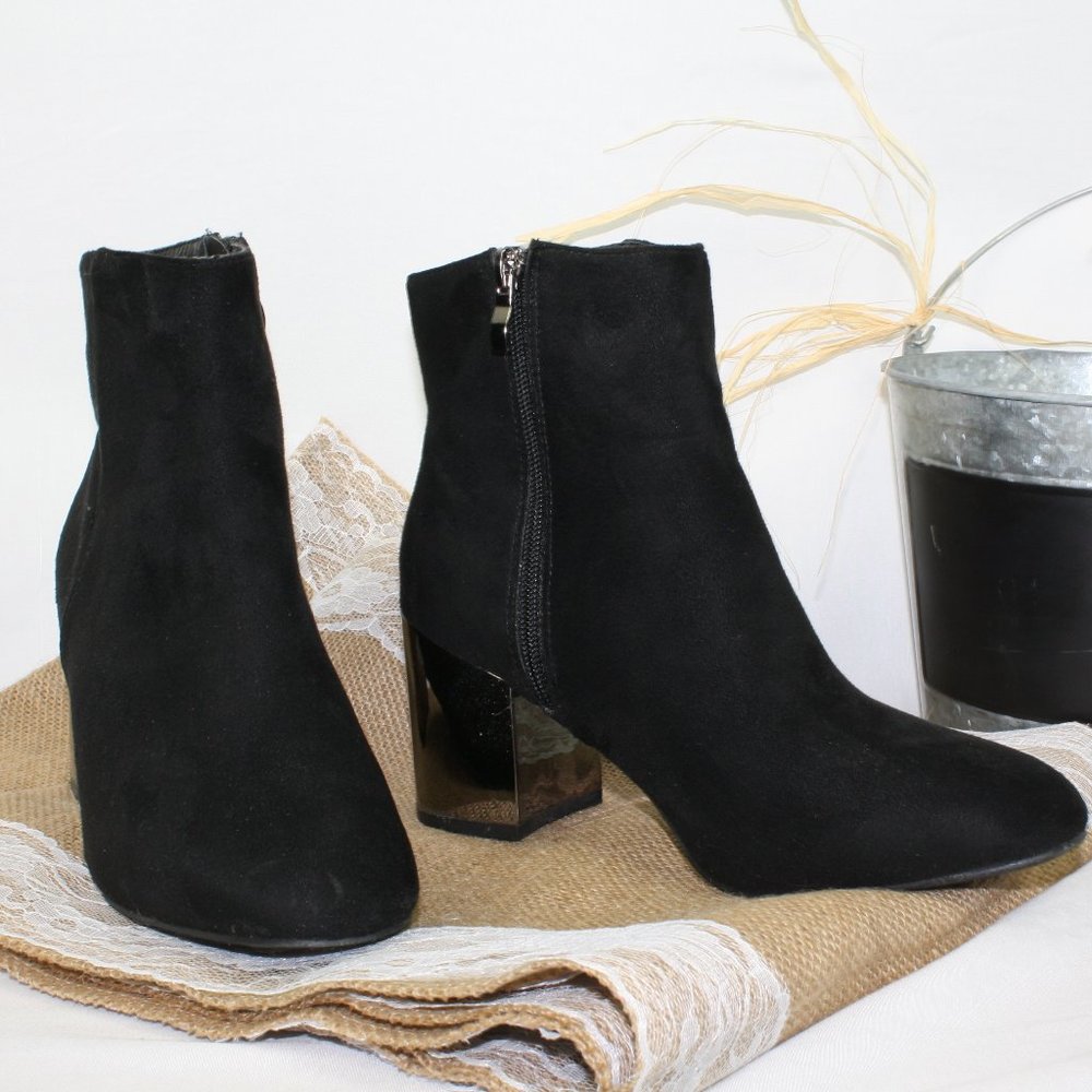 Hot Kiss Christie Closed Toe Boots Black Size 8